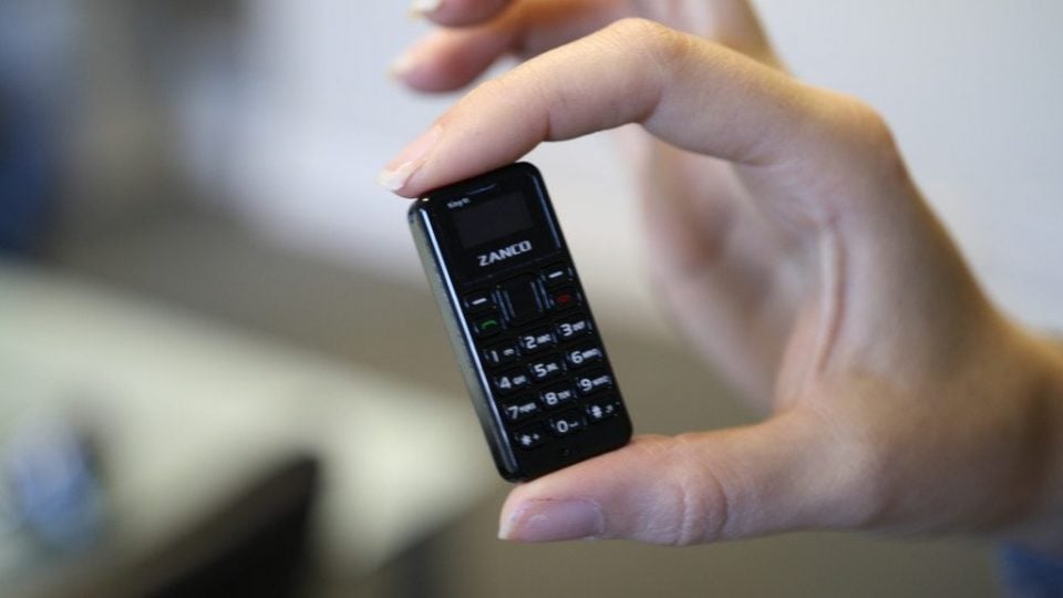 Poznaj Zanco tiny t1 najmniejszy telefon na świecie