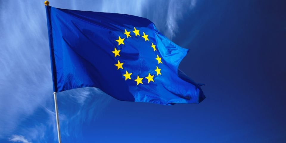 UE krytykuje pomoc z Chin