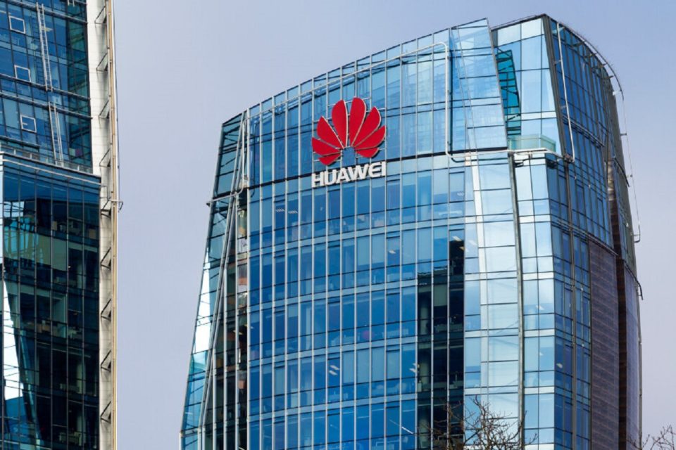 Huawei i SMIC budują wspólną fabrykę